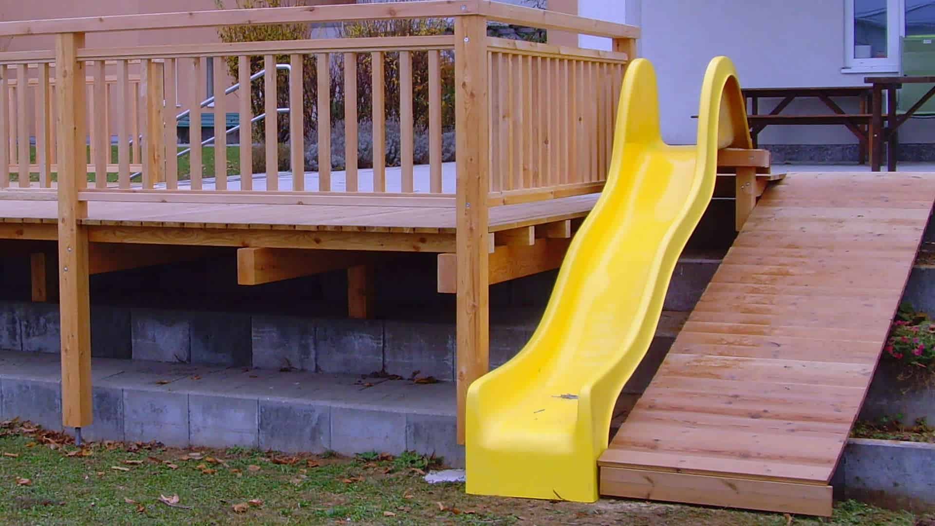 Terrasse_Zaun_Spielplatz_Absturzsicherung_1920x1080